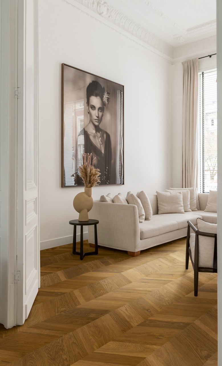 Quick-Step Parquet Prefinito Intenso – Rovere Tradizionale Oliato INT3902 | 13x600×310 mm Spina Ungherese Chevron 62,5°