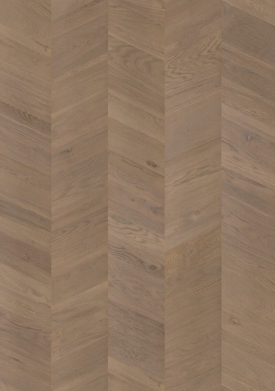 Quick-Step Parquet Prefinito Intenso – Rovere Eclissi Oliato INT3903 | 13x600×310 mm Spina Ungherese Chevron 62,5°