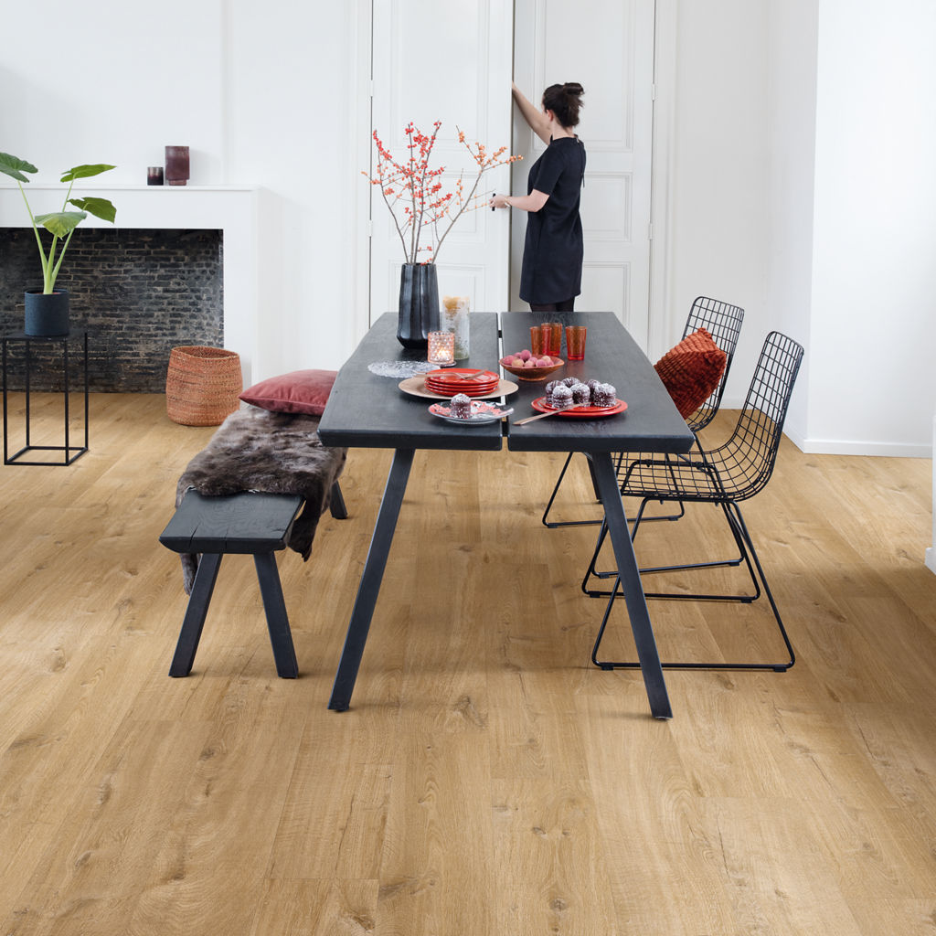 Pavimento Vinilico in SPC Quick-Step Bloom 5+1 | Rovere cotone naturale  – SKU AVMPU40104
