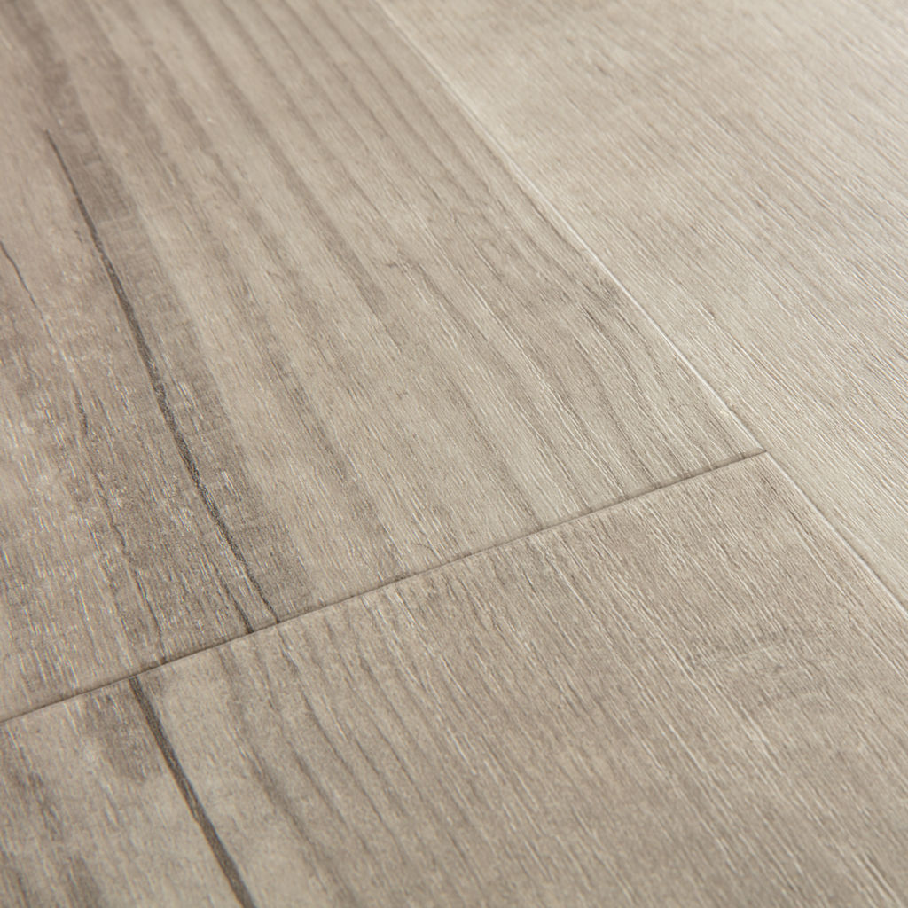 Pavimento Vinilico in SPC Quick-Step Bloom 5+1 | Pino foschia mattutina  – SKU AVMPU40074