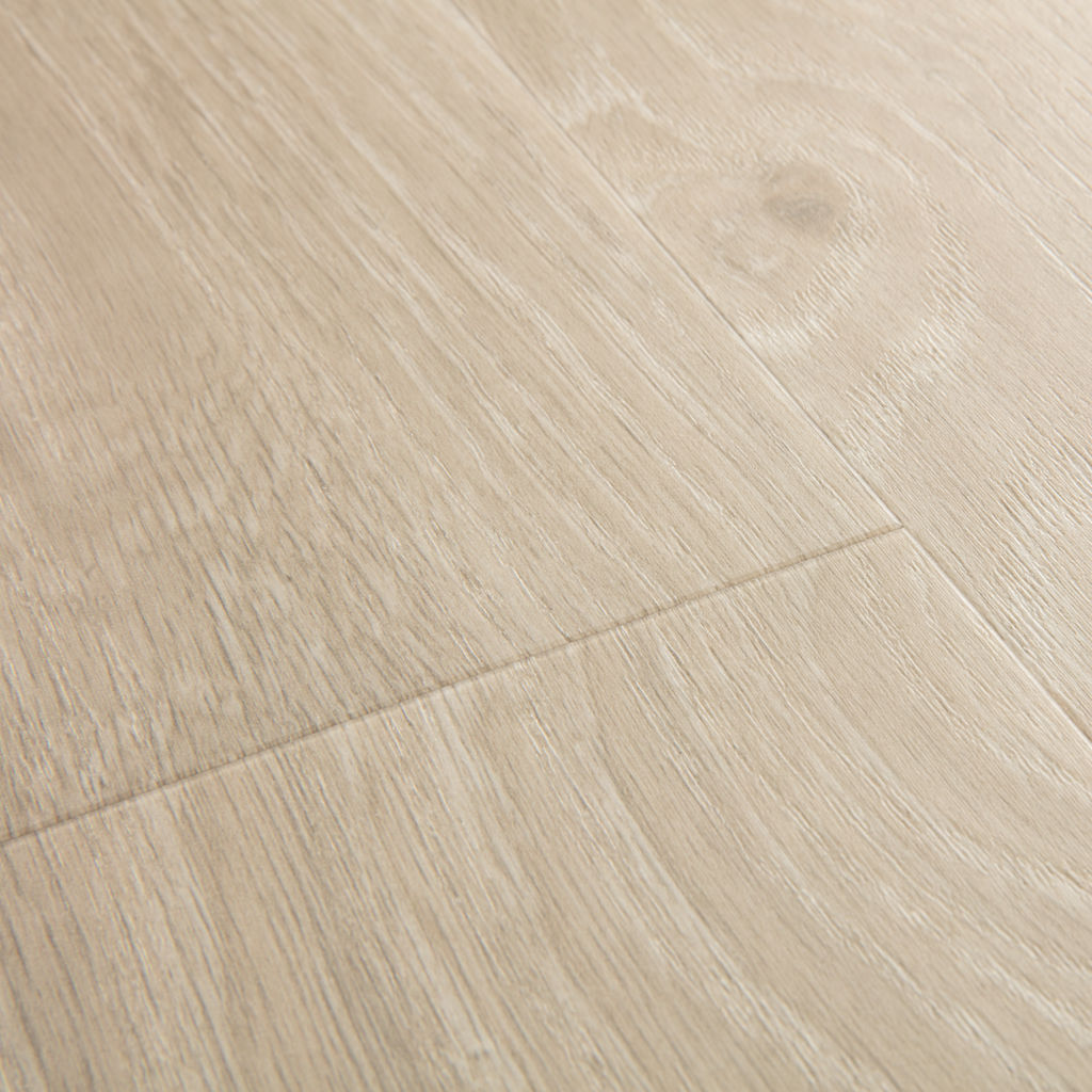 Pavimento Vinilico in SPC Quick-Step Bloom 5+1 | Rovere Della Brezza Beige  – SKU AVMPU40080