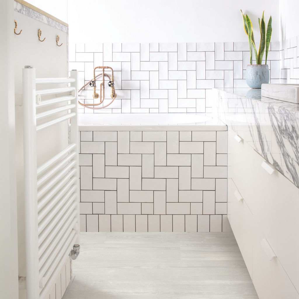 Pavimento Vinilico in SPC Quick-Step Bloom 5+1 | Pino neve  – SKU AVMPU40204