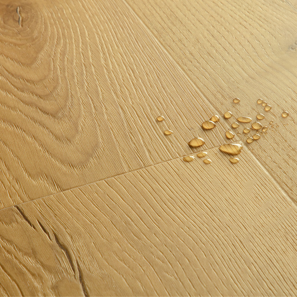 Pavimento Vinilico in SPC Quick-Step Bloom 5+1 | Rovere miele spazzolato  – SKU AVMPU40318